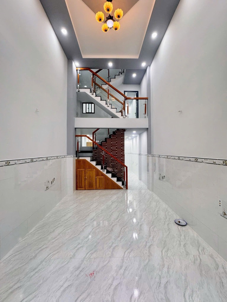 GẦN BỐN XÃ, NGAY LÊ VĂN QUỚI, 43M2, 3 TẦNG, HẺM XE HƠI, SỔ NỞ HẬU GIÁ NHỈNH 4 TỶ - Ảnh chính